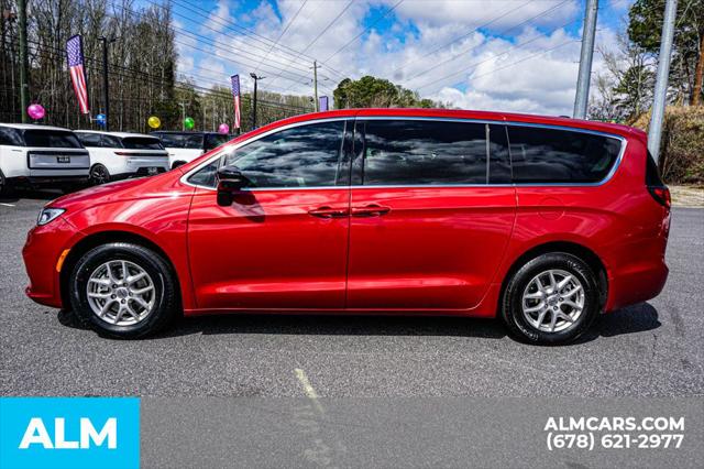 2024 Chrysler Pacifica Touring L