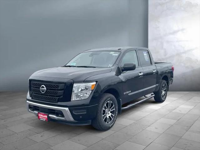 2021 Nissan Titan Crew Cab SV 4x4 for sale in Sioux Falls, SD