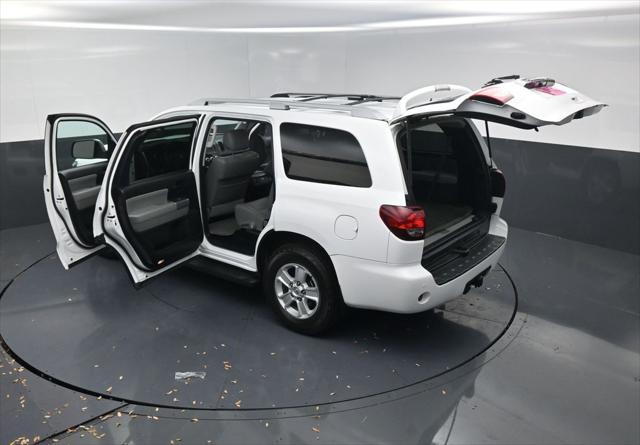 2020 Toyota Sequoia SR5