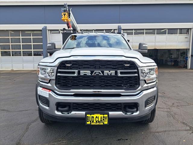 2024 RAM Ram 5500 Chassis Cab RAM 5500 TRADESMAN CHASSIS REGULAR CAB 4X4 84 CA