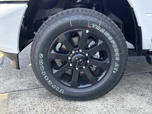 2026 RAM Ram 2500 RAM 2500 BLACK EXPRESS CREW CAB 4X4 64 BOX