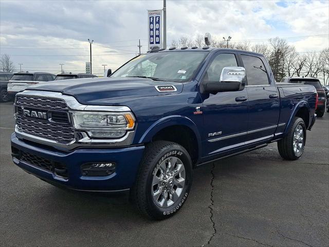 2024 RAM 3500 Limited Crew Cab 4x4 64 Box