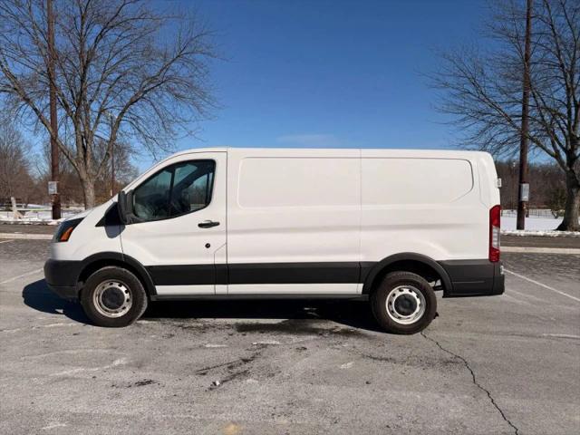 2019 Ford Transit w/60/40 Side Door w/RWB