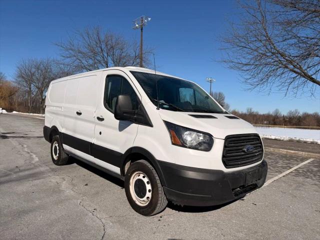 2019 Ford Transit w/60/40 Side Door w/RWB