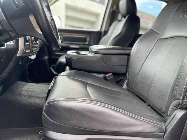 2018 Ram 2500 Laramie Crew Cab 4x4 6'4" Box