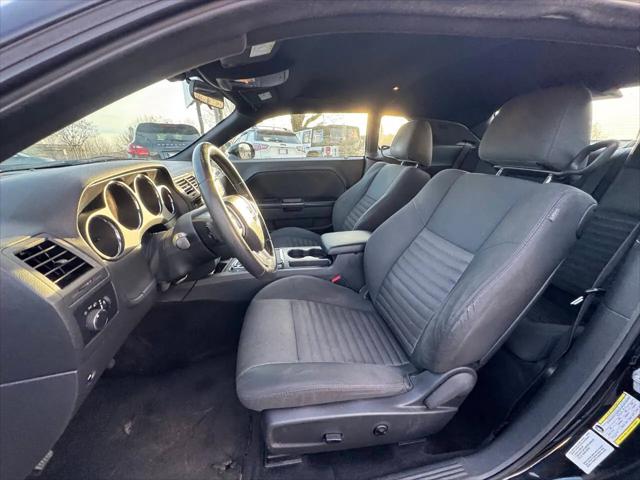 2014 Dodge Challenger SXT