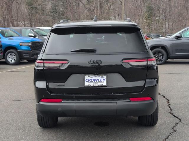 2023 Jeep Grand Cherokee L Altitude 4x4