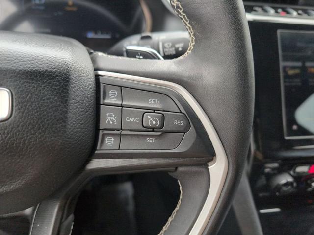2023 Jeep Grand Cherokee L Altitude 4x4