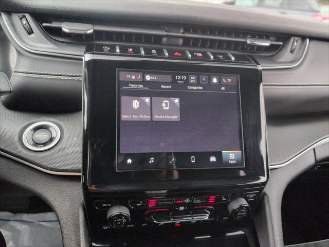 2023 Jeep Grand Cherokee L Altitude 4x4