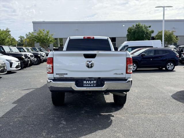 2024 RAM 2500 Big Horn Crew Cab 4x4 8 Box 2024 RAM 2500 Big Horn Crew Cab 4x4 8 Box