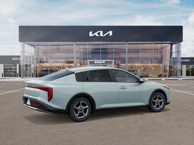 2026 Kia K4 LXS