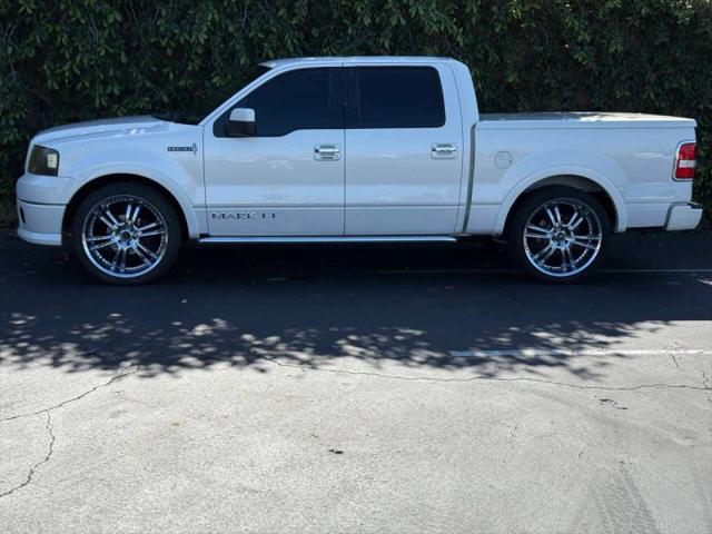 2007 Lincoln Mark LT Base