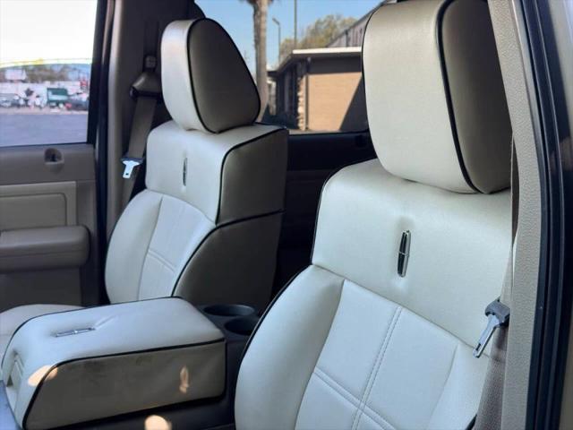 2007 Lincoln Mark LT Base