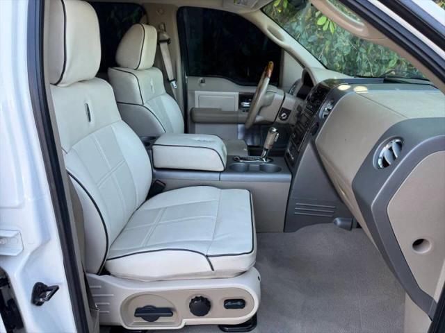 2007 Lincoln Mark LT Base