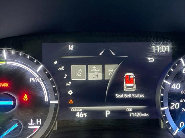 2022 Toyota Highlander Hybrid XLE