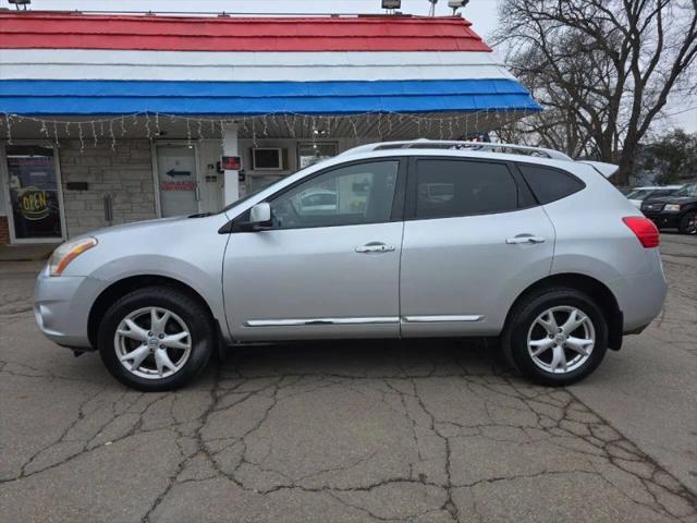2011 Nissan Rogue SV