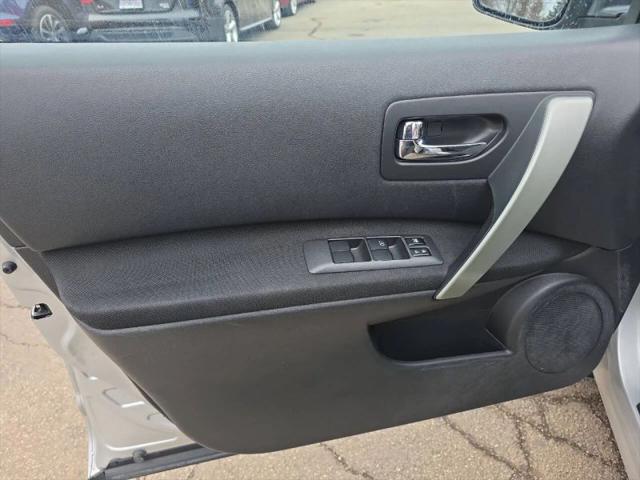 2011 Nissan Rogue SV