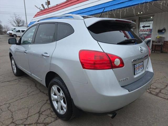 2011 Nissan Rogue SV