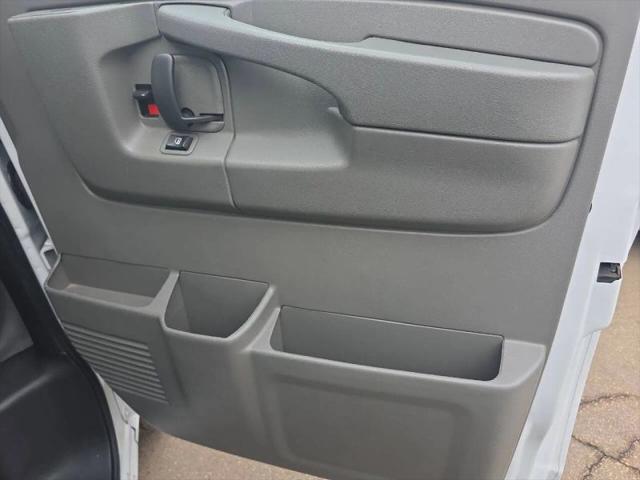 2014 Chevrolet Express LS