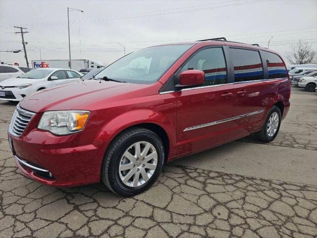 2013 Chrysler Town & Country Touring