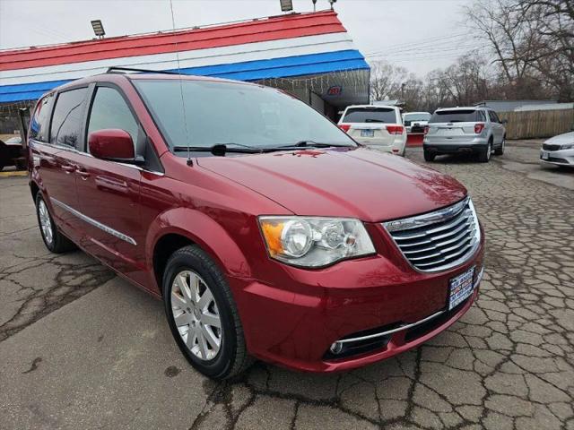 2013 Chrysler Town & Country Touring