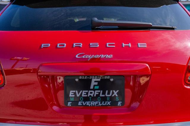 2014 Porsche Cayenne Platinum Edition