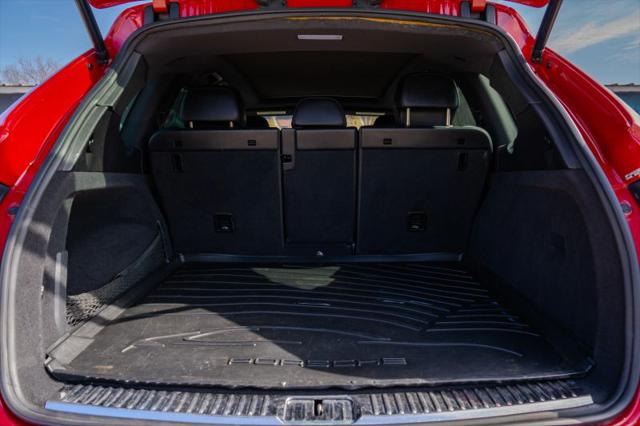 2014 Porsche Cayenne Platinum Edition