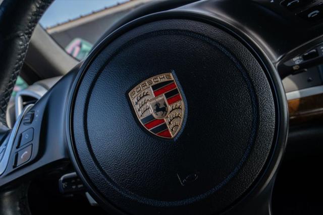 2014 Porsche Cayenne Platinum Edition