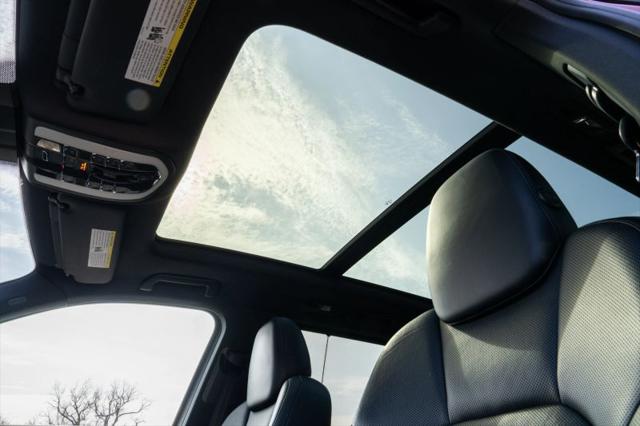 2014 Porsche Cayenne Platinum Edition