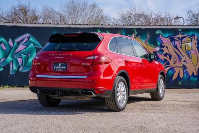 2014 Porsche Cayenne Platinum Edition