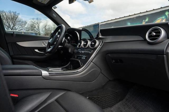 2020 Mercedes-Benz GLC 300