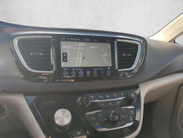 2019 Chrysler Pacifica Touring L Plus