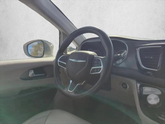 2019 Chrysler Pacifica Touring L Plus