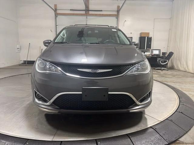 2018 Chrysler Pacifica Touring L 2018 Chrysler Pacifica Touring L