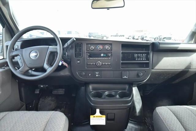 2026 Chevrolet Express Cargo Van 2500 Regular Wheelbase, WT, RWD