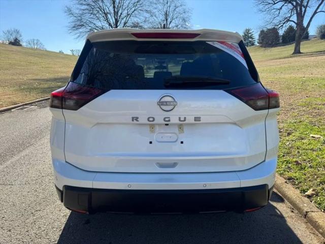 2025 Nissan Rogue S FWD