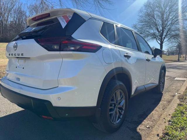 2025 Nissan Rogue S FWD