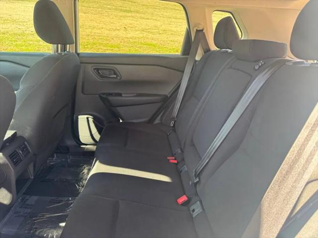 2025 Nissan Rogue S FWD