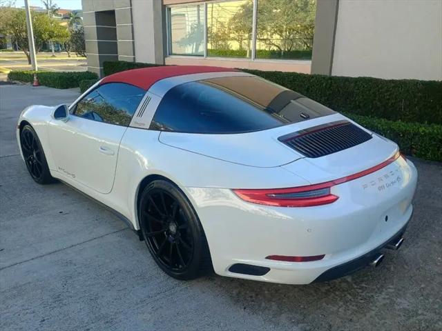 2018 Porsche 911 Targa 4S