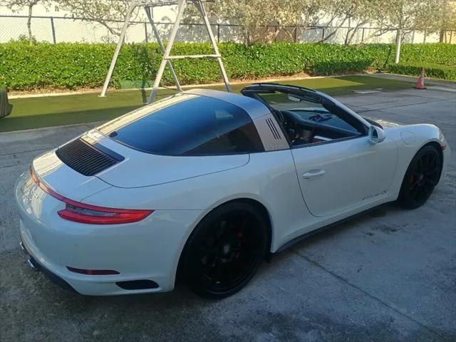 2018 Porsche 911 Targa 4S