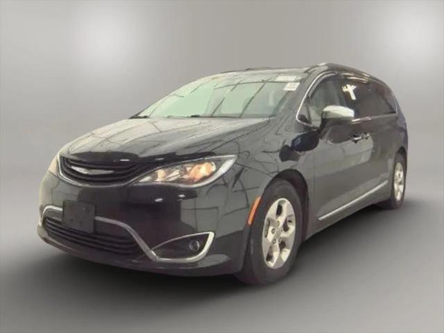 2018 Chrysler Pacifica Hybrid Limited
