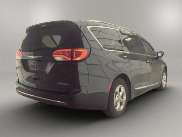 2018 Chrysler Pacifica Hybrid Limited