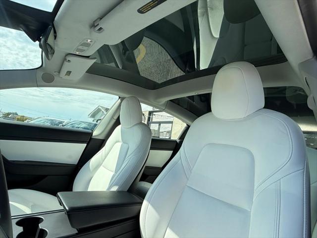 2021 Tesla Model 3 Standard Range Plus Rear-Wheel Drive