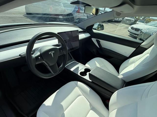 2021 Tesla Model 3 Standard Range Plus Rear-Wheel Drive