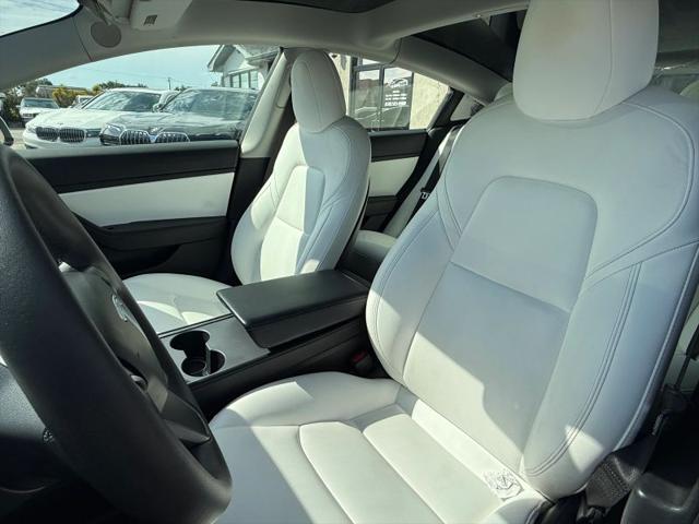 2021 Tesla Model 3 Standard Range Plus Rear-Wheel Drive