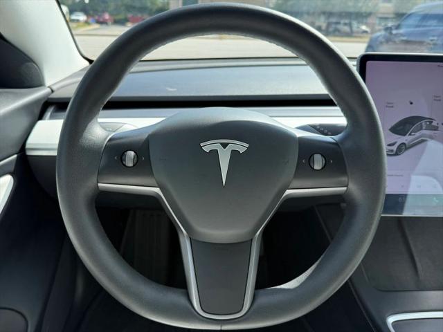 2021 Tesla Model 3 Standard Range Plus Rear-Wheel Drive