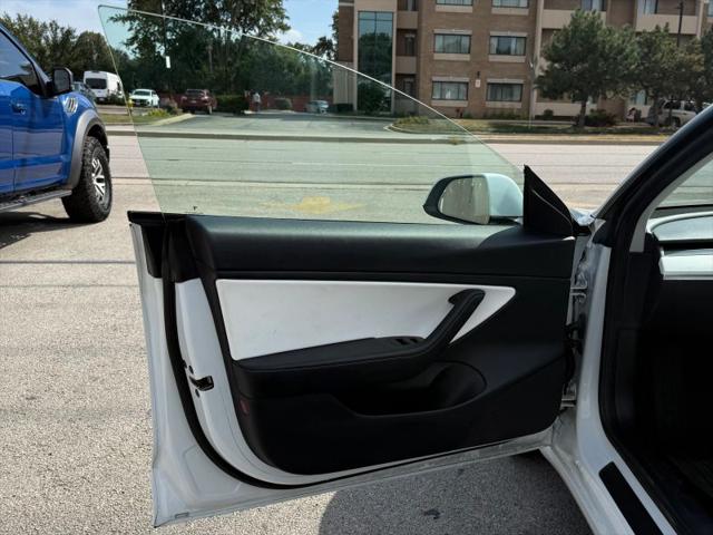 2021 Tesla Model 3 Standard Range Plus Rear-Wheel Drive