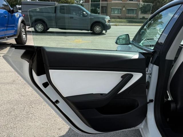 2021 Tesla Model 3 Standard Range Plus Rear-Wheel Drive