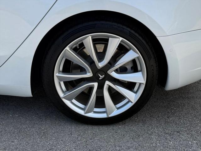 2021 Tesla Model 3 Standard Range Plus Rear-Wheel Drive