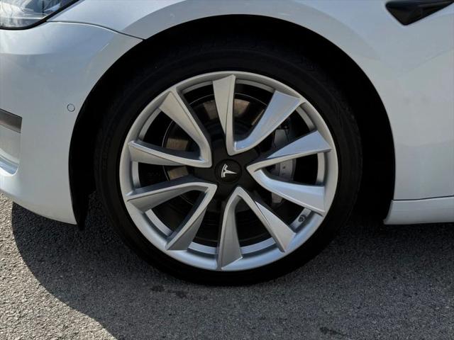 2021 Tesla Model 3 Standard Range Plus Rear-Wheel Drive